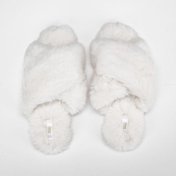 Ladies Slippers - Picture 3 of 4